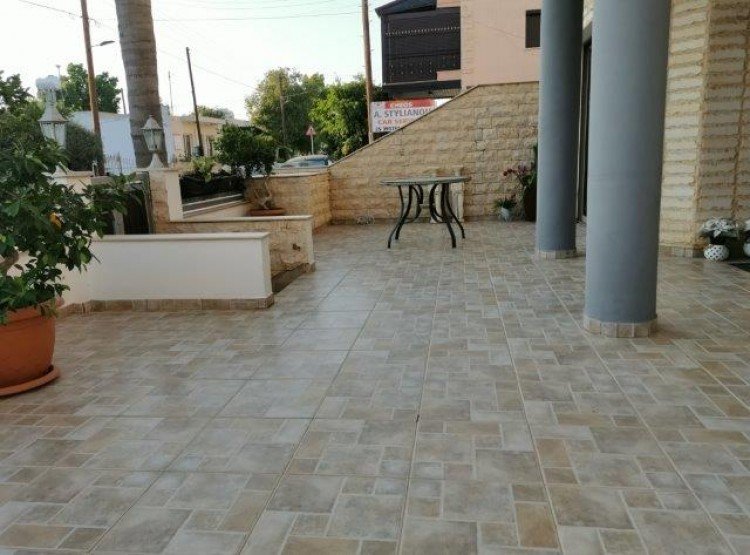 3 Bedroom House for Rent in Kato Polemidia, Limassol District