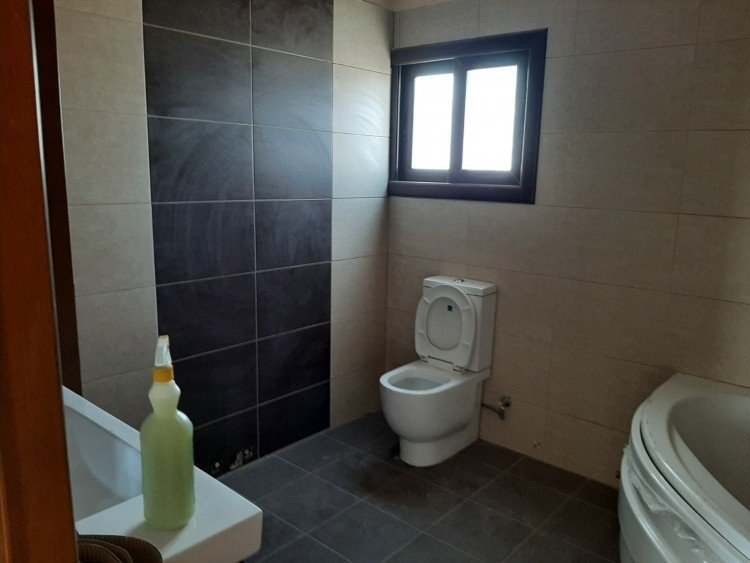 5 Bedroom House for Rent in Trachoni Lemesou, Limassol District