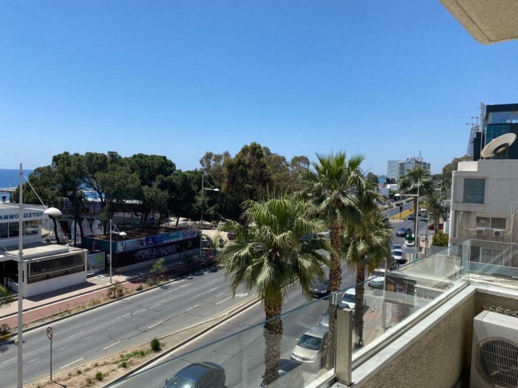 190m² Office for Rent in Limassol District