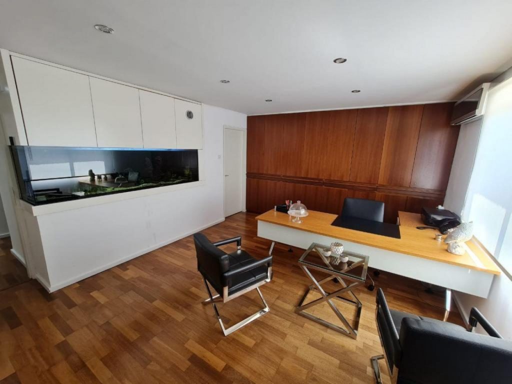 190m² Office for Rent in Limassol District
