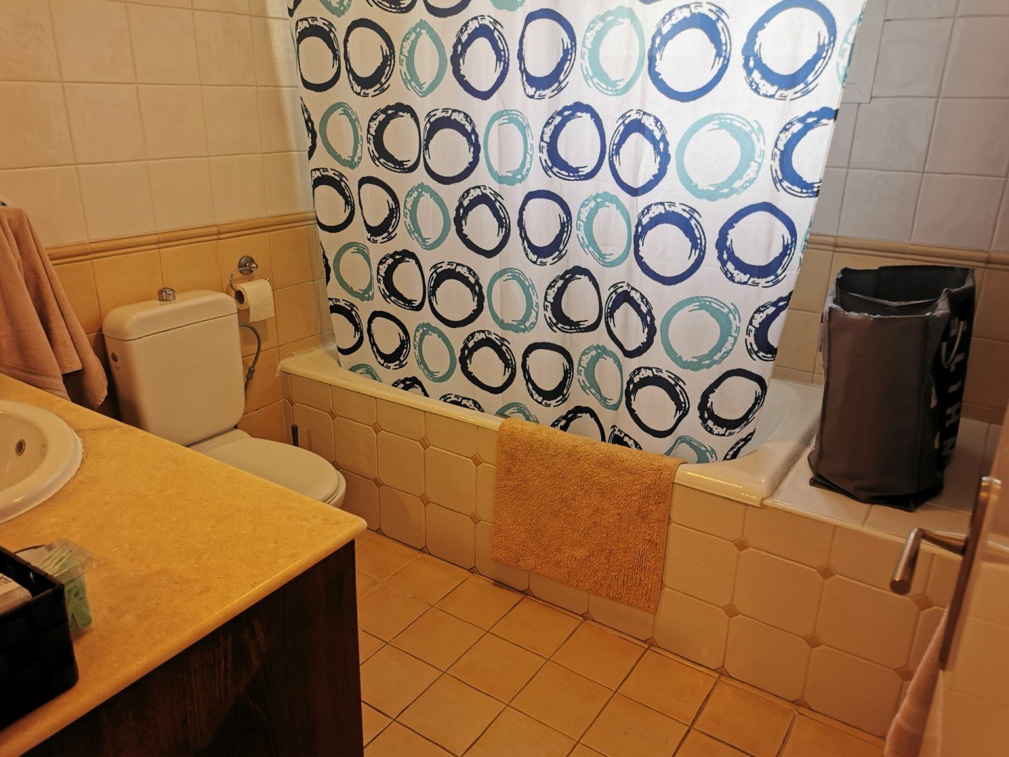 5 Bedroom House for Rent in Agios Tychonas, Limassol District