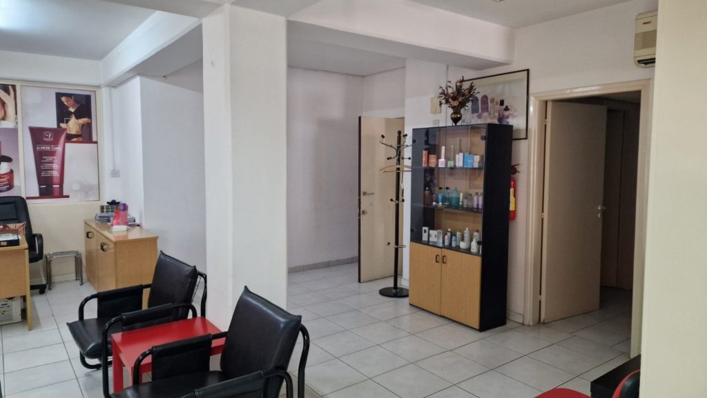 175m² Office for Rent in Limassol District