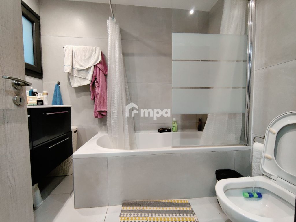 4 Bedroom House for Sale in Tseri, Nicosia District