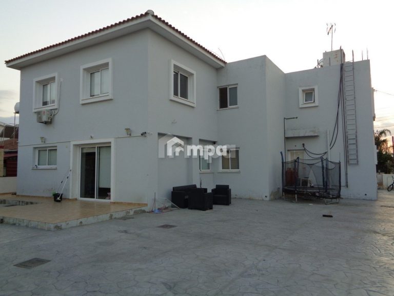 5 Bedroom House for Sale in Dali, Nicosia District
