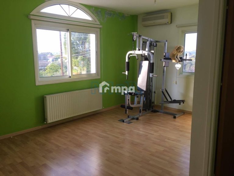Cheap Houses and Villas for Sale Nicosia up to 800000 euro