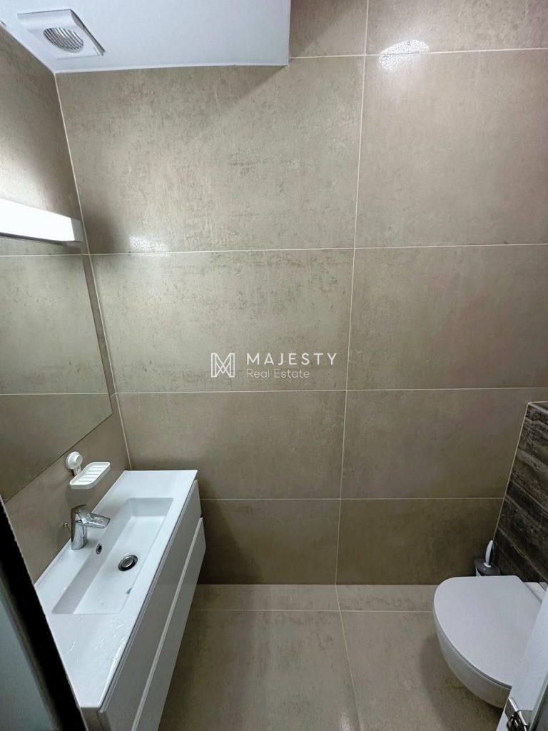 2 Bedroom Apartment for Rent in Germasogeia, Limassol District