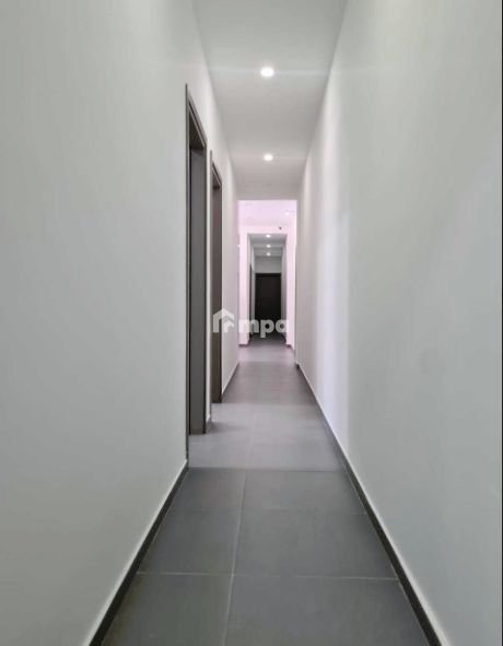 11m² Office for Rent in Agios Dometios, Nicosia District