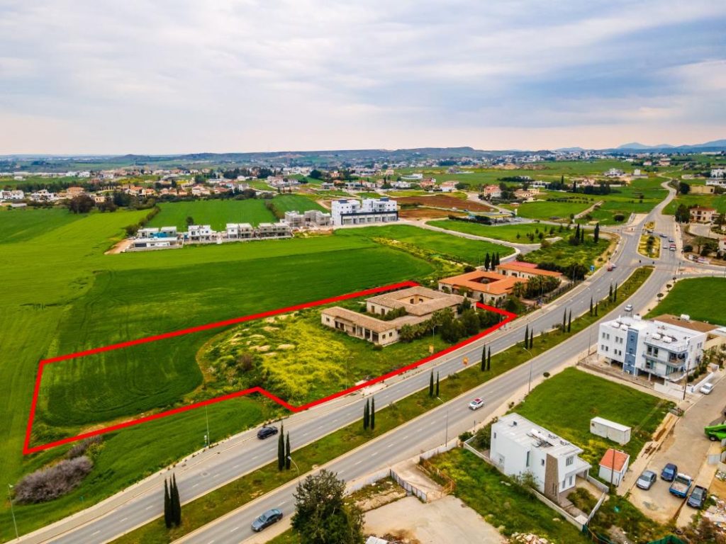 7,428m² Plot for Sale in Lakatameia – Agios Nikolaos, Nicosia District