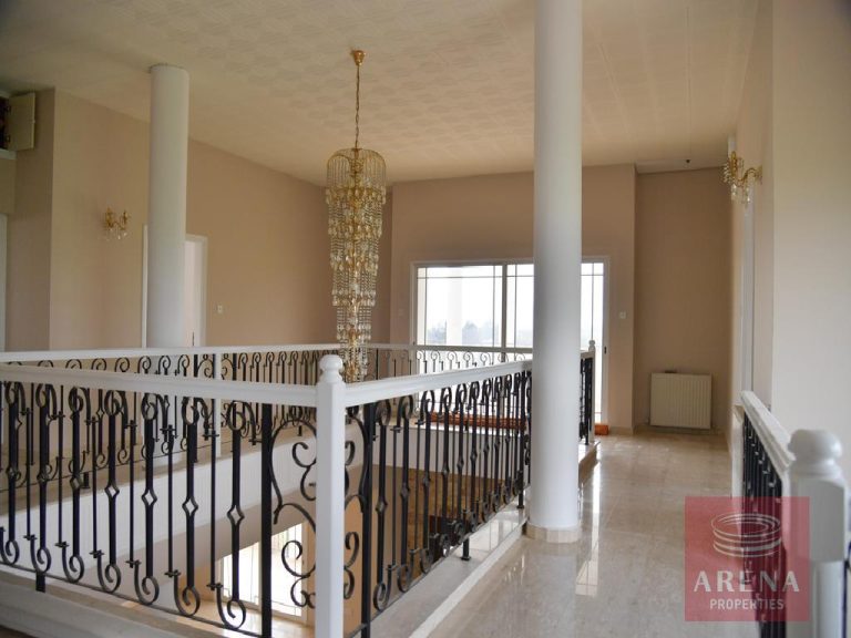 5 Bedroom Villa for Sale in Kiti, Larnaca District