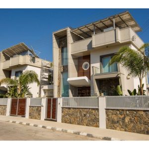 4 Bedroom House for Sale in Agios Tychonas, Limassol District