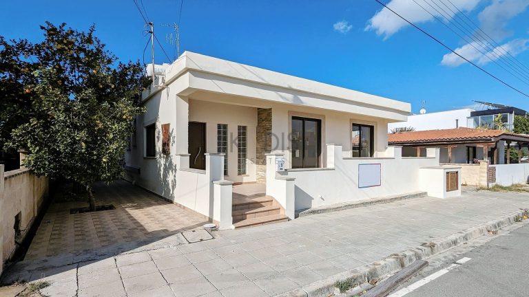 Cheap Houses and Villas for Sale Nicosia up to 300000 euro