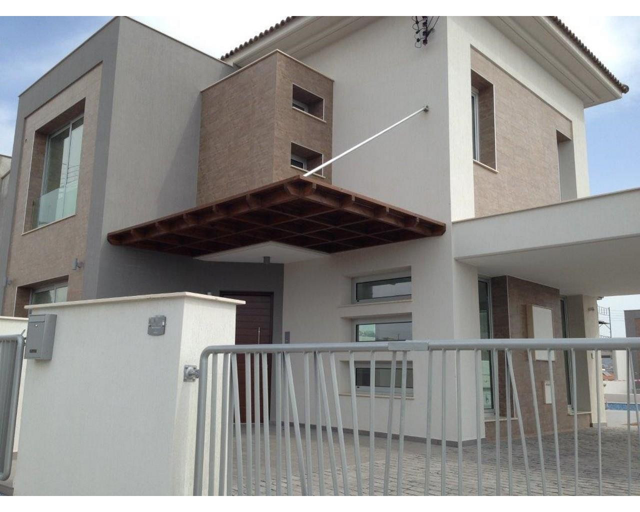 2 Bedroom House for Sale in Moni, Limassol District