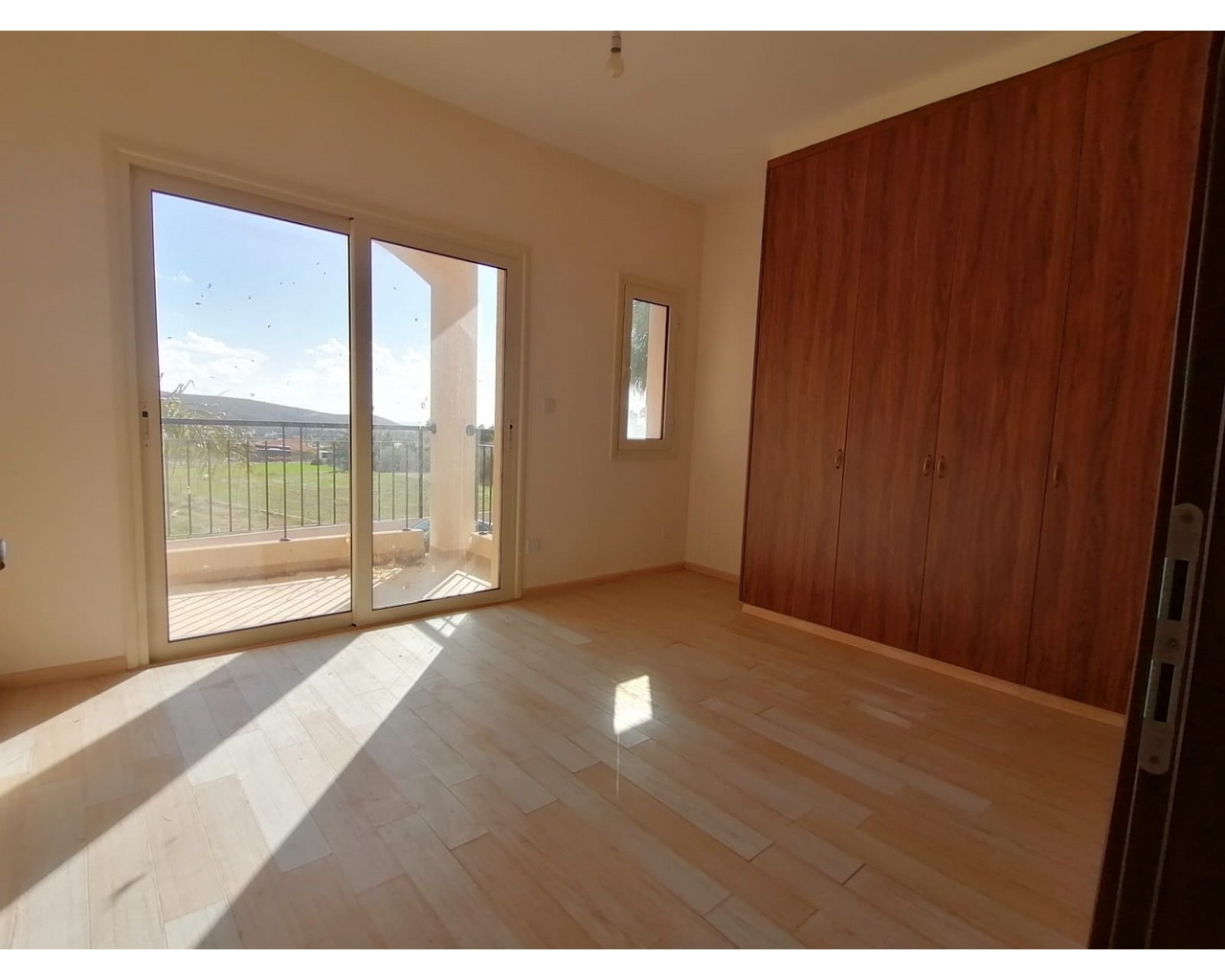 2 Bedroom House for Sale in Moni, Limassol District