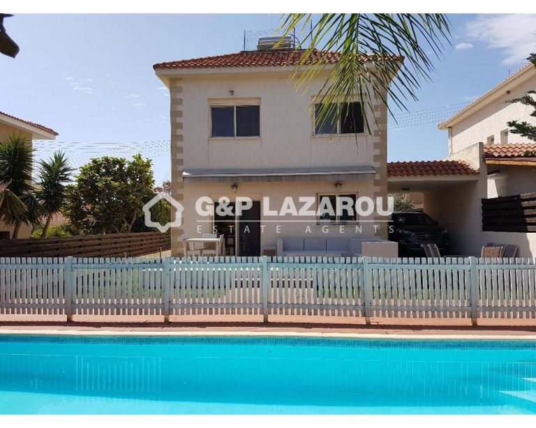 3 Bedroom House for Sale in Parekklisia, Limassol District
