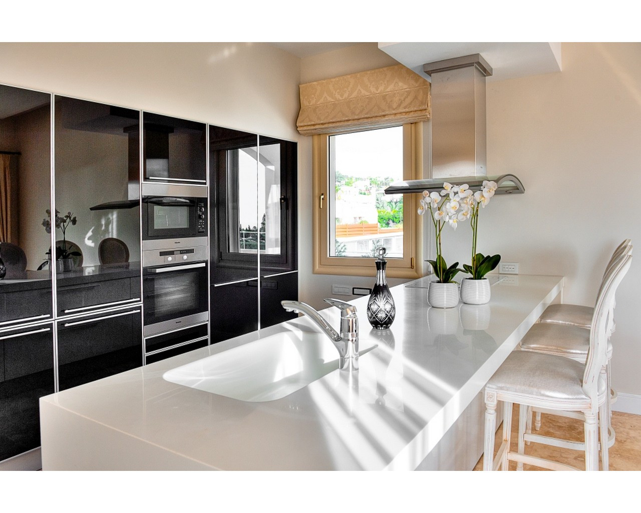 4 Bedroom House for Sale in Agios Tychonas, Limassol District