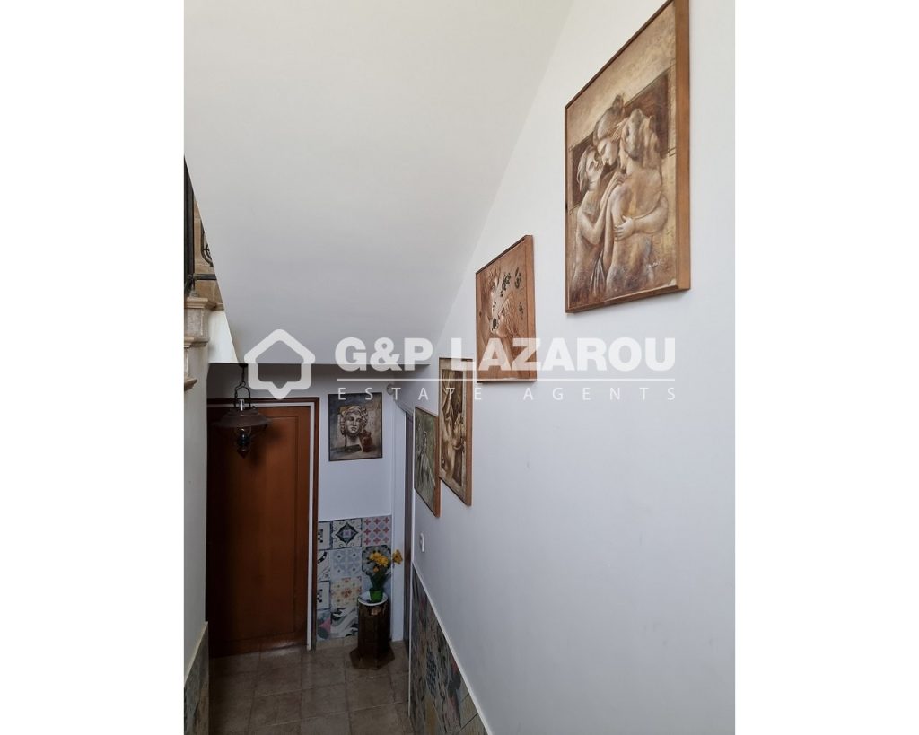 5 Bedroom House for Sale in Limassol – Agios Athanasios