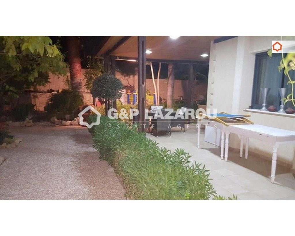 5 Bedroom House for Sale in Limassol – Agios Athanasios