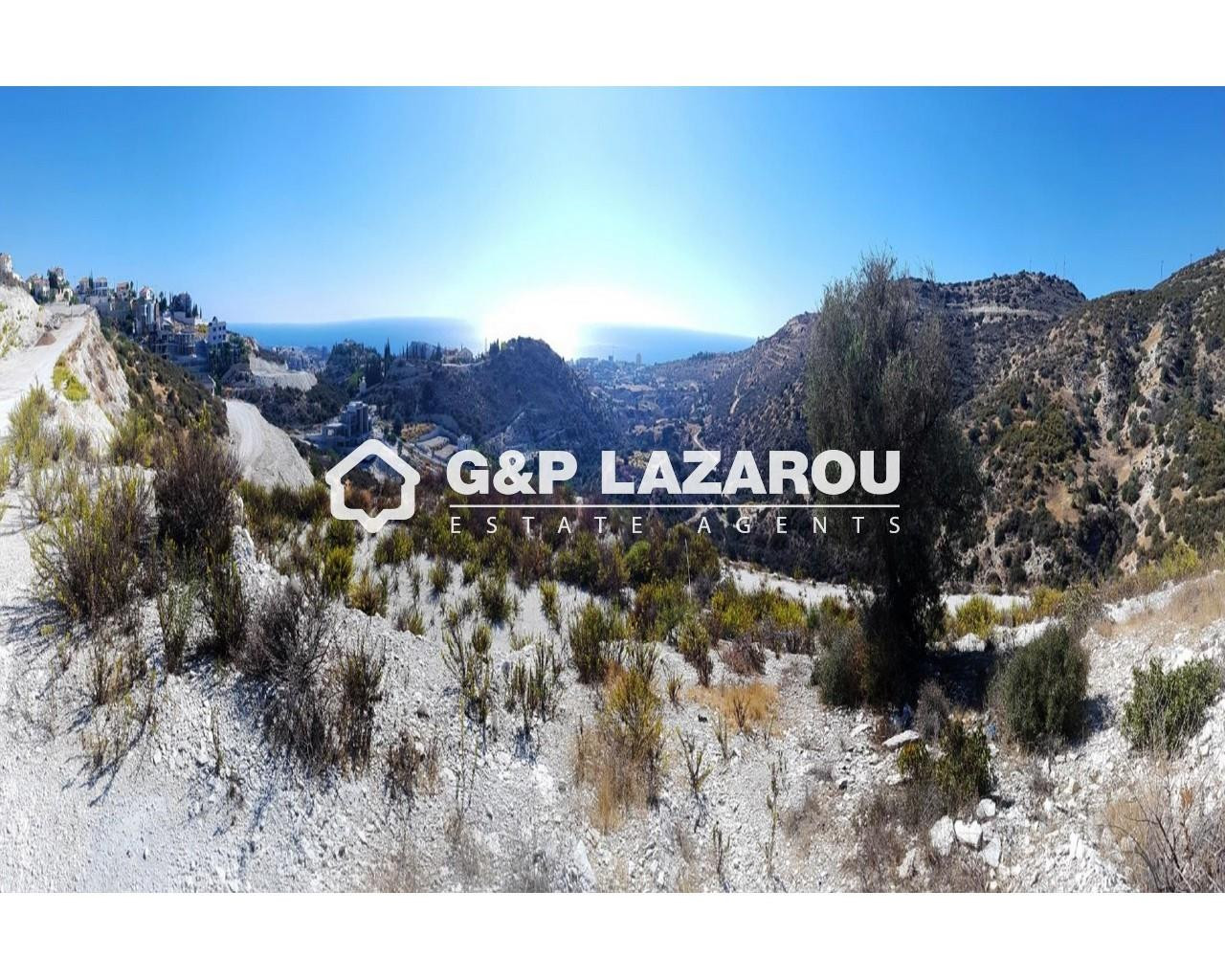 989m² Plot for Sale in Agios Tychonas, Limassol District