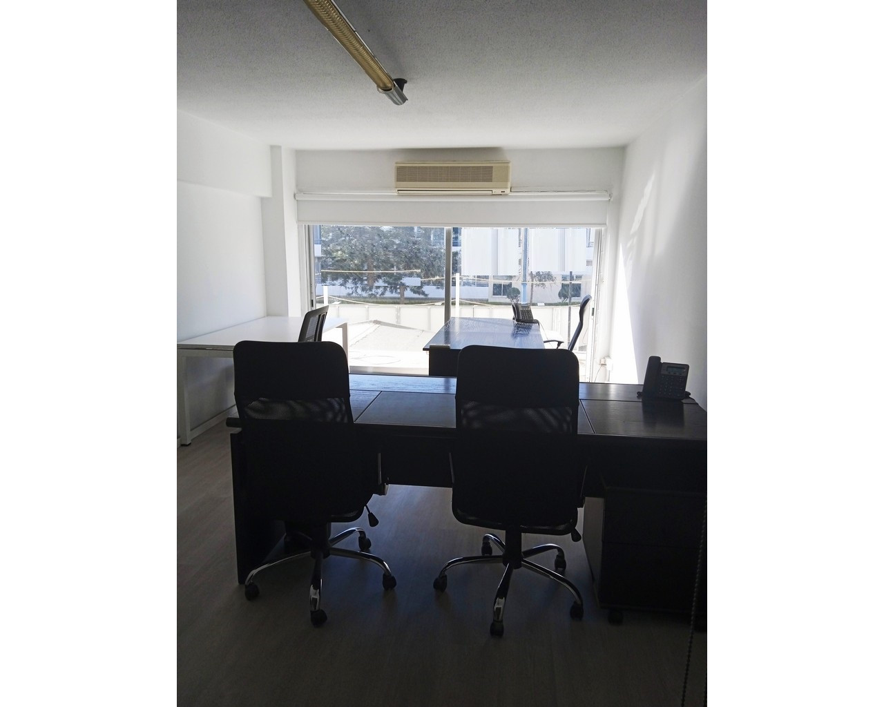 250m² Office for Rent in Agios Tychonas, Limassol District