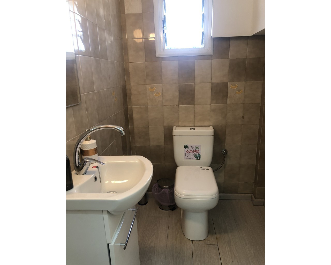 250m² Office for Rent in Agios Tychonas, Limassol District