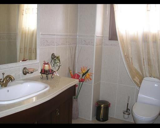 3 Bedroom House for Sale in Pentakomo, Limassol District