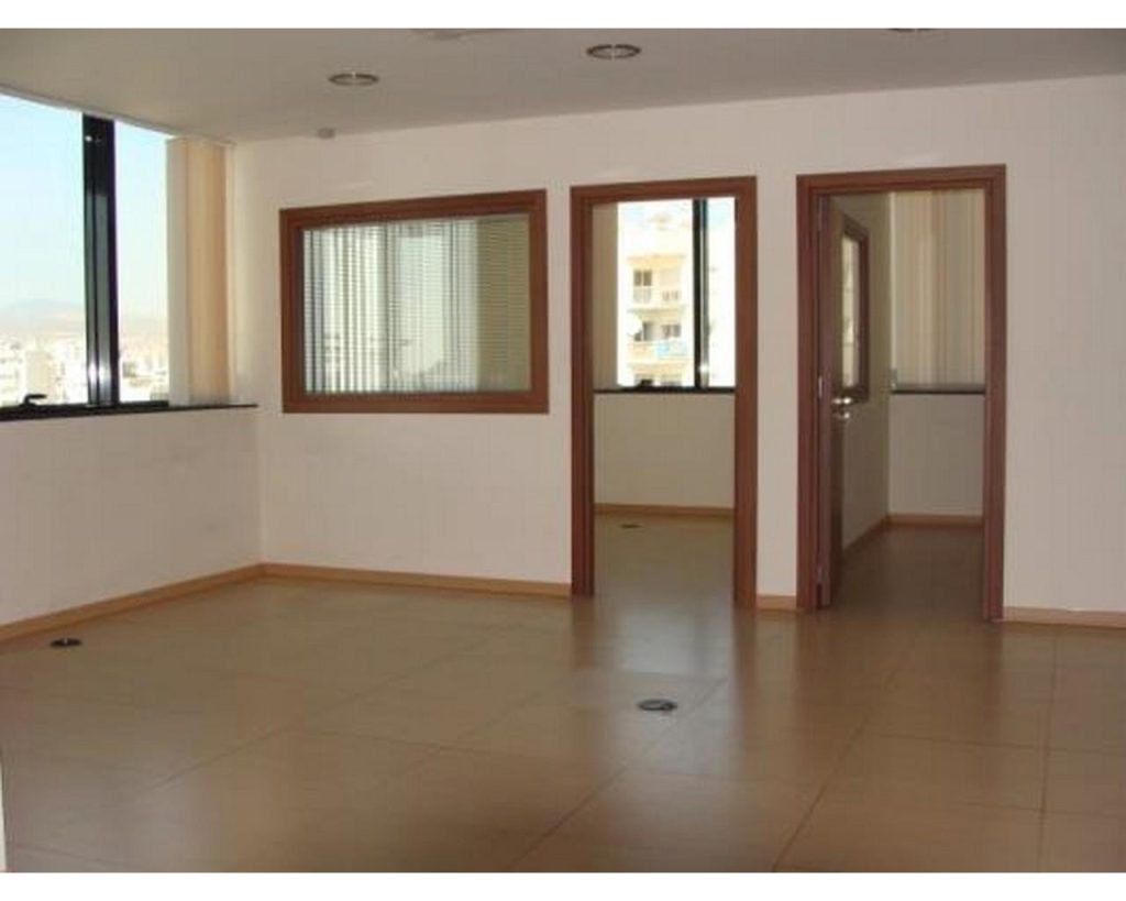 160m² Office for Rent in Agia Triada, Limassol District