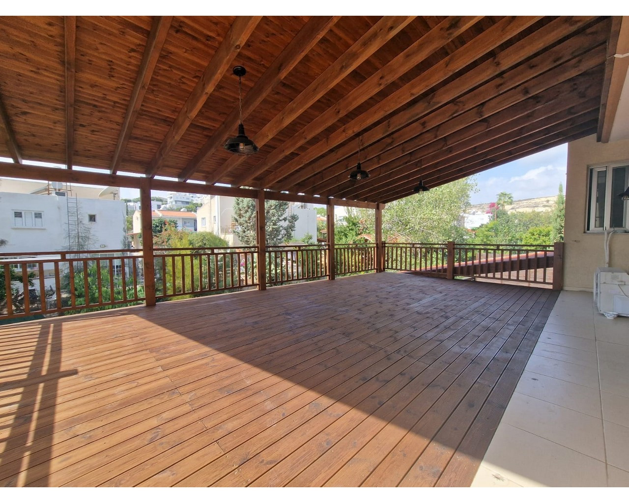 6+ Bedroom House for Sale in Limassol – Mesa Geitonia