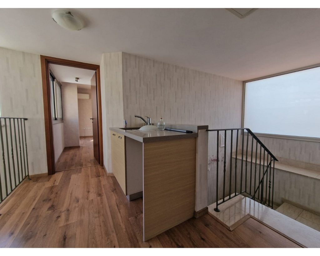 6+ Bedroom House for Sale in Limassol – Mesa Geitonia