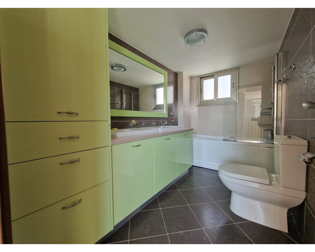 6+ Bedroom House for Sale in Limassol – Mesa Geitonia