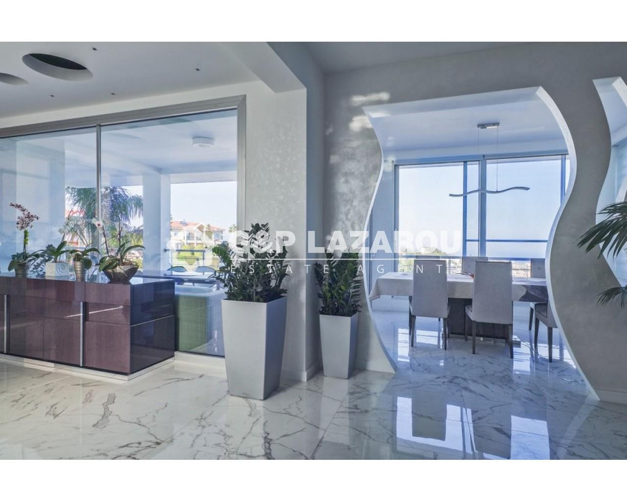 5 Bedroom House for Sale in Agios Tychonas, Limassol District