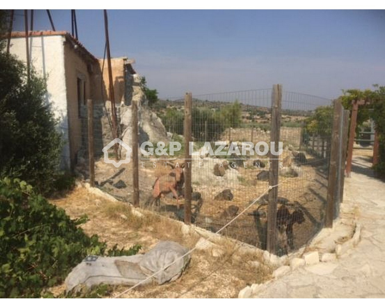 580m² Building for Sale in Anogyra, Limassol District