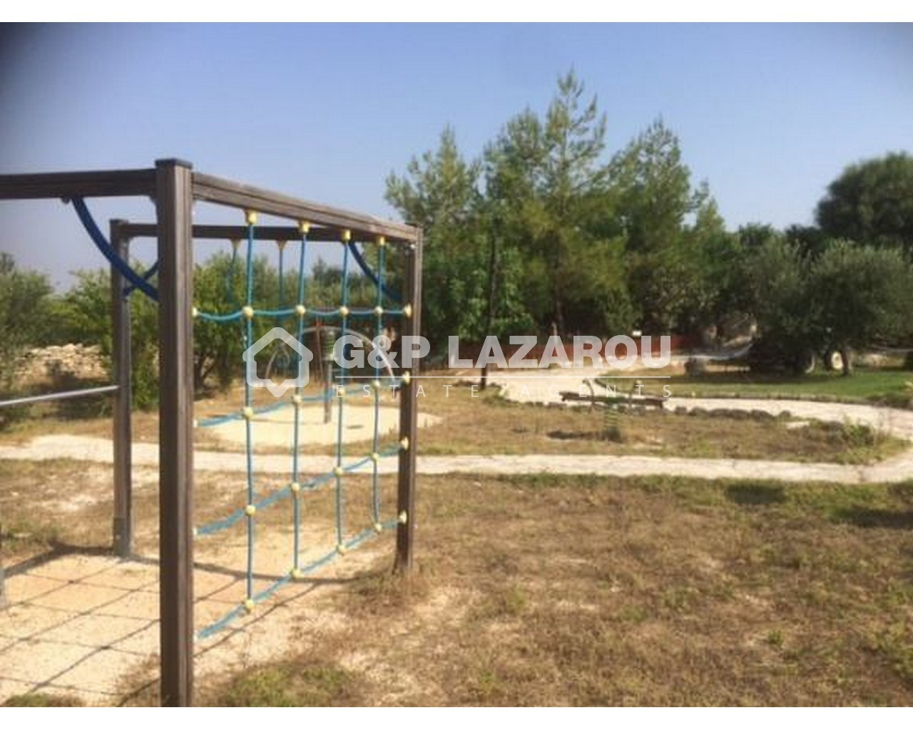 580m² Building for Sale in Anogyra, Limassol District