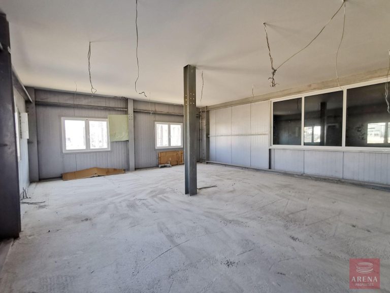 1438m² Warehouse for Sale in Aradippou, Larnaca District