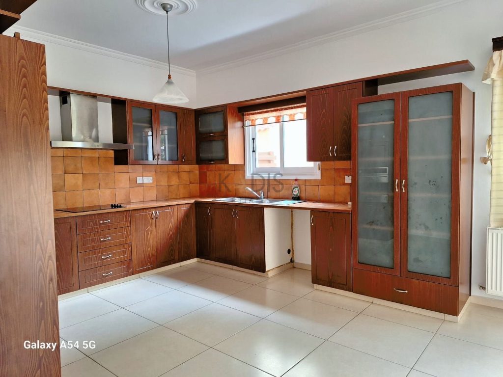 4 Bedroom House for Rent in Nicosia District