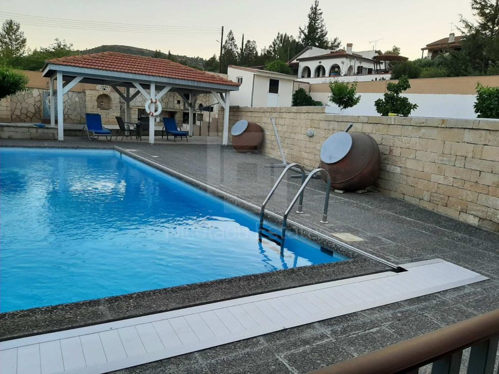 3 Bedroom House for Sale in Silikou, Limassol District