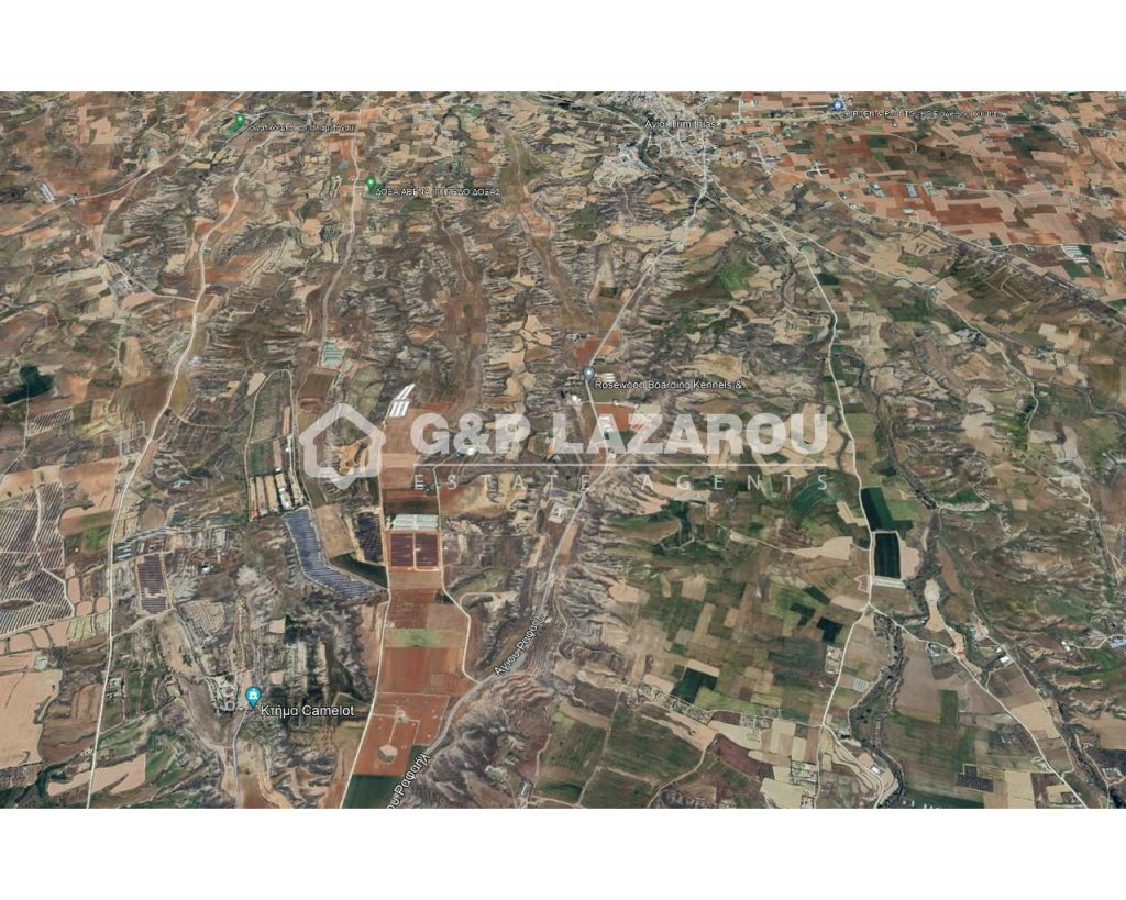9,391m² Plot for Sale in Agioi Trimithias, Nicosia District