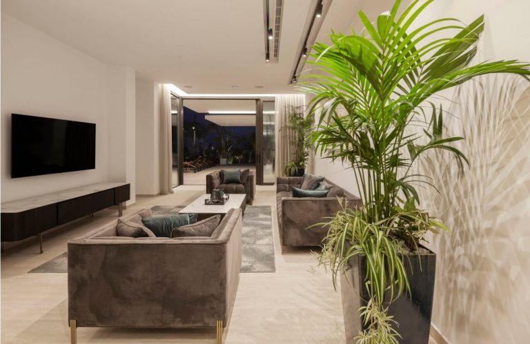 5 Bedroom Villa for Rent in Germasogeia, Limassol District