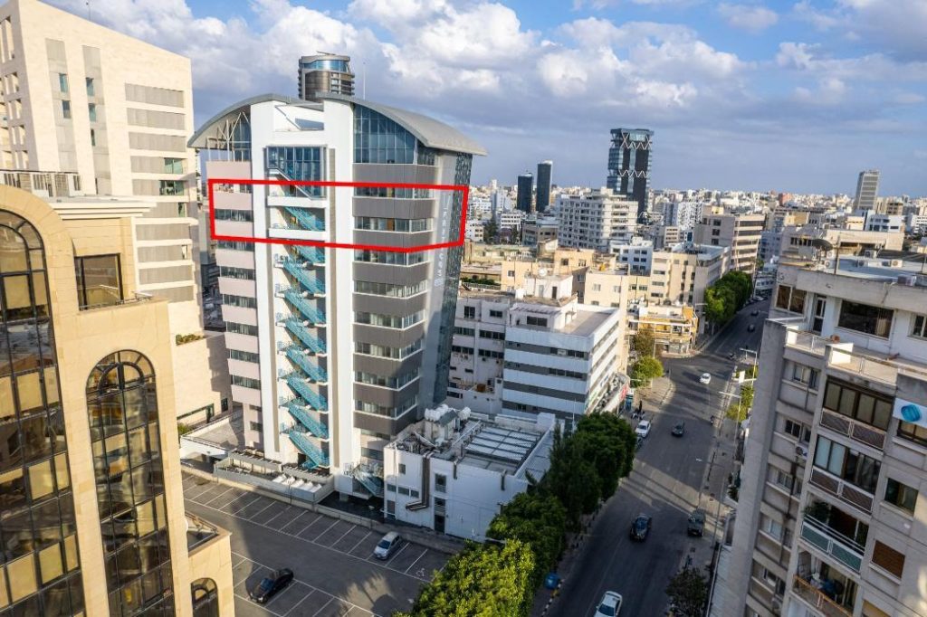 473m² Office for Sale in Nicosia – Trypiotis