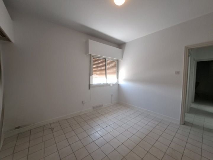 128m² Office for Rent in Strovolos, Nicosia District