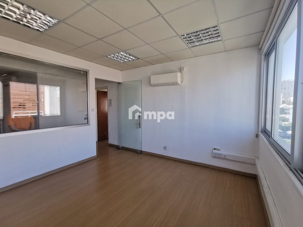 300m² Office for Rent in Nicosia District