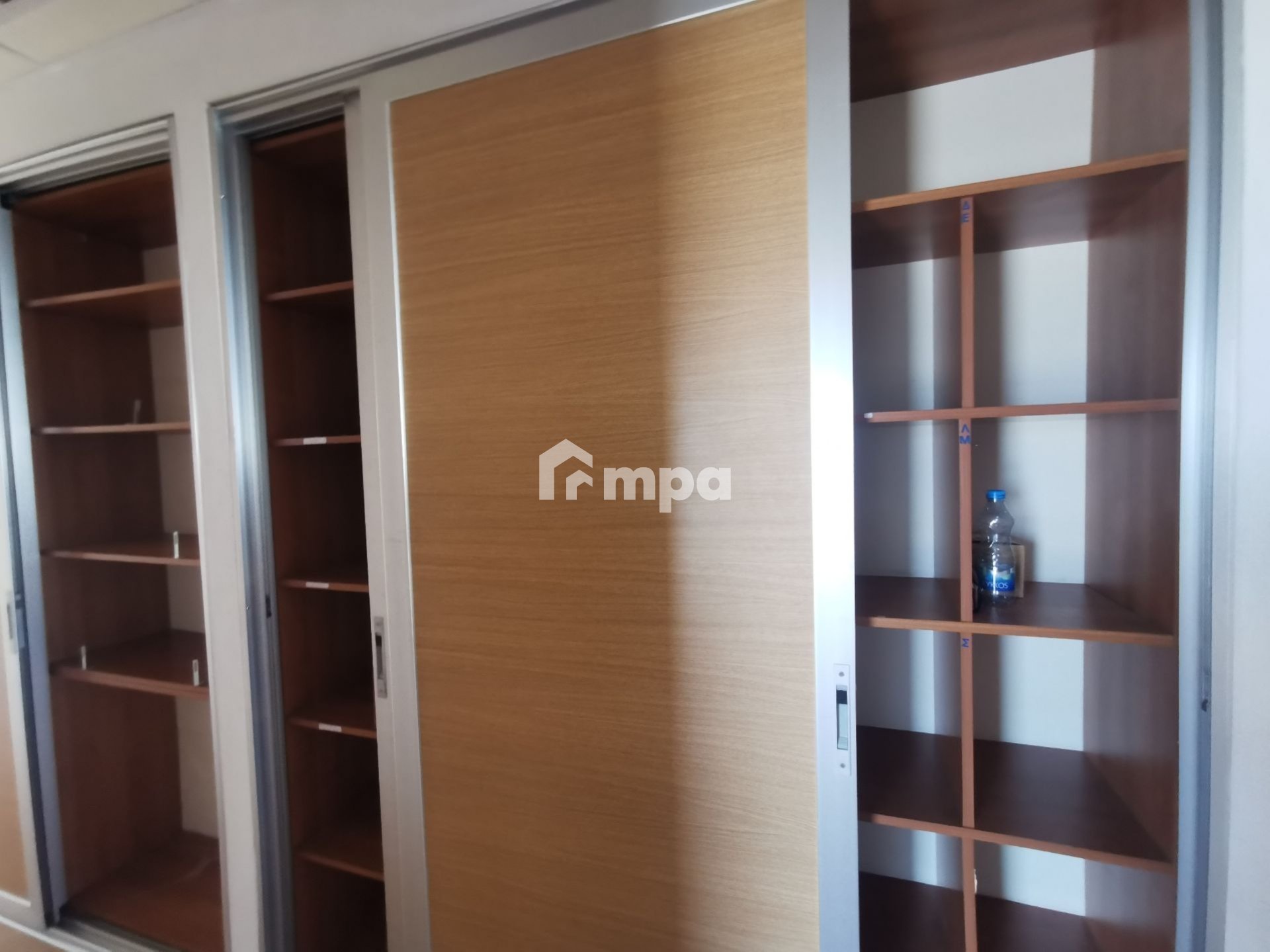 300m² Office for Rent in Nicosia District