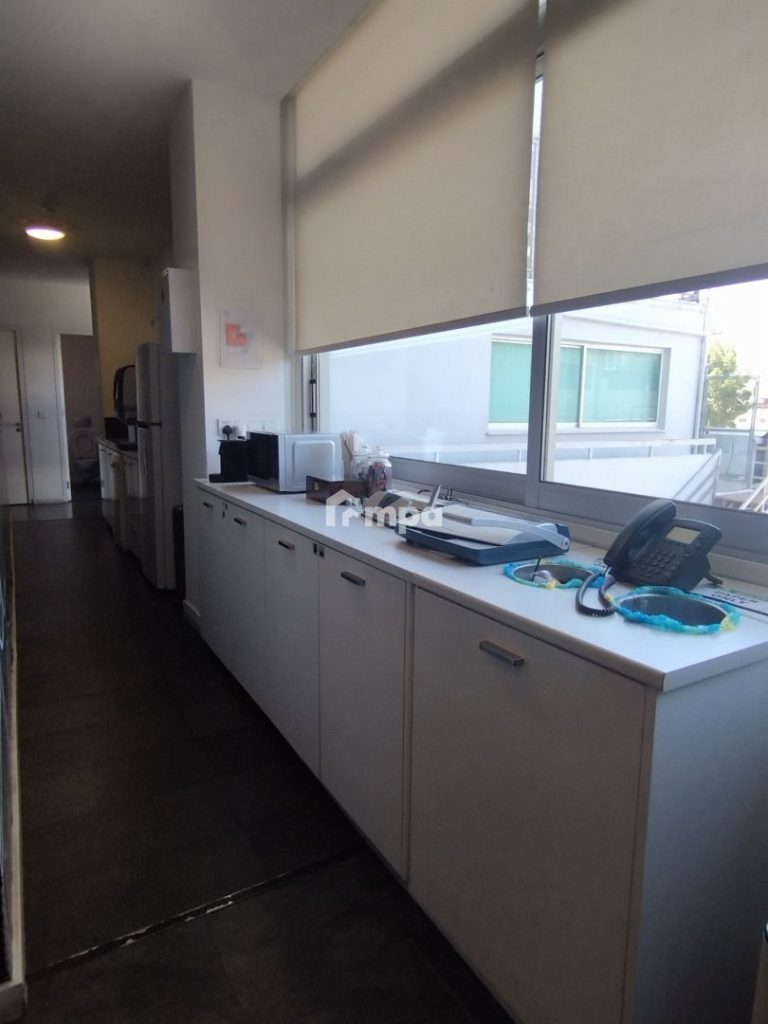 18m² Office for Rent in Engomi, Nicosia District