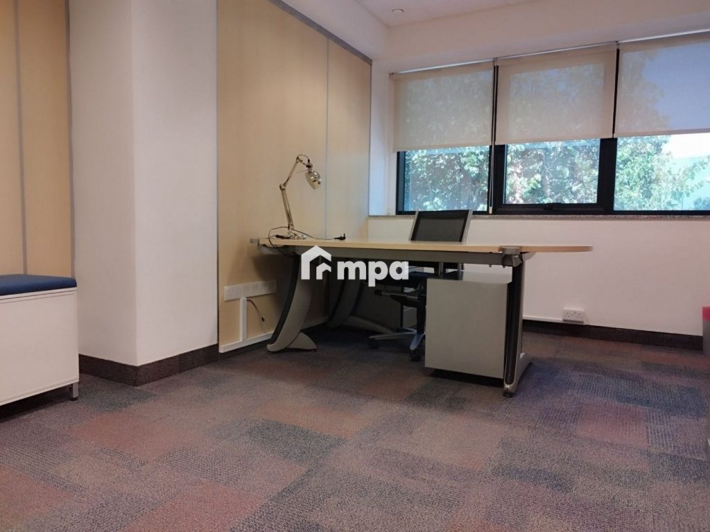 20m² Office for Rent in Engomi, Nicosia District