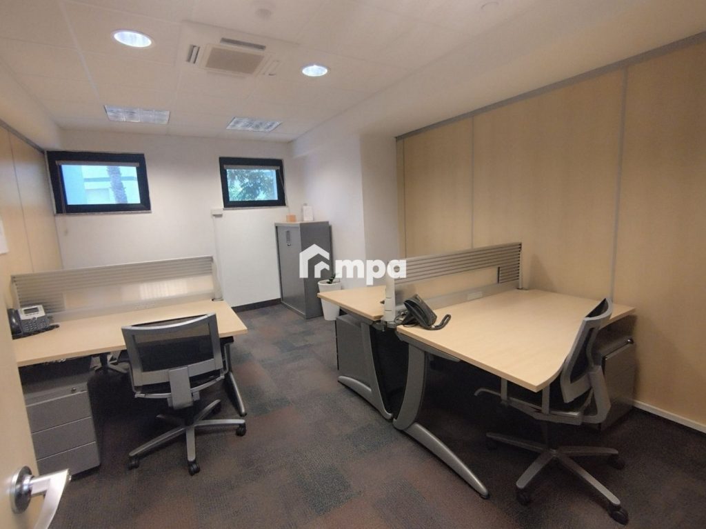 20m² Office for Rent in Engomi, Nicosia District