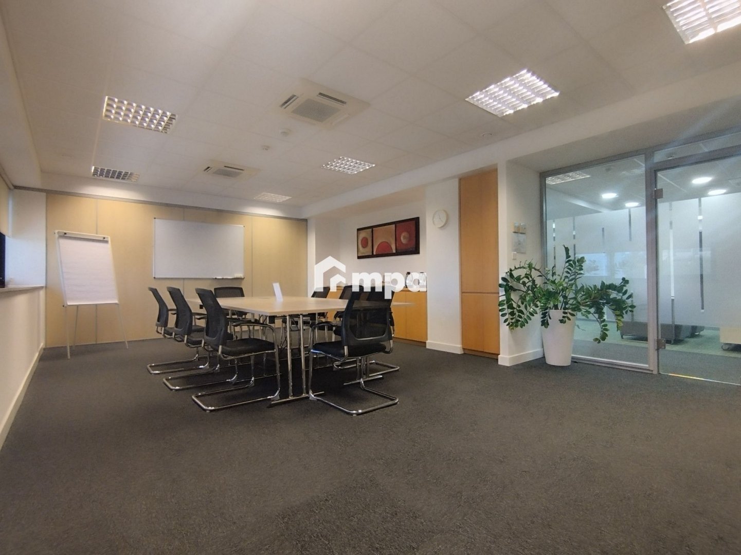 20m² Office for Rent in Engomi, Nicosia District