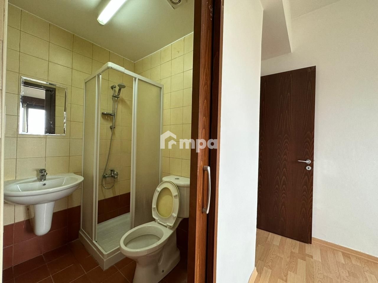 250m² Office for Rent in Agios Dometios, Nicosia District