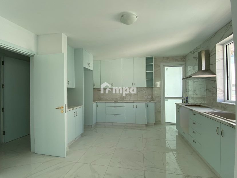 4 Bedroom Apartment for Rent in Engomi, Nicosia District