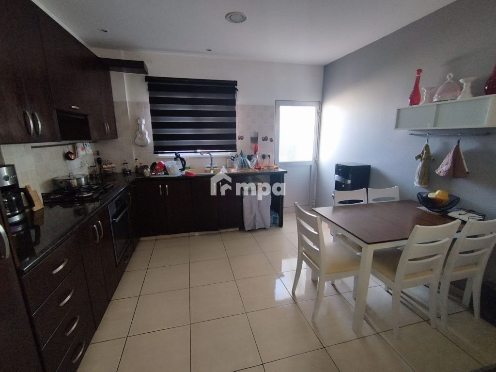 4 Bedroom Apartment for Sale in Nicosia District
