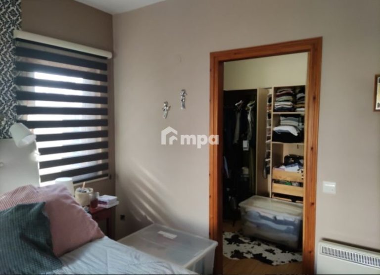 6+ Bedroom House for Sale in Nicosia District