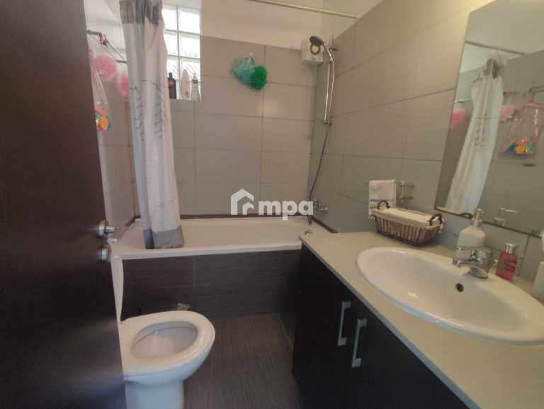3 Bedroom Apartment for Sale in Lakatamia, Nicosia District